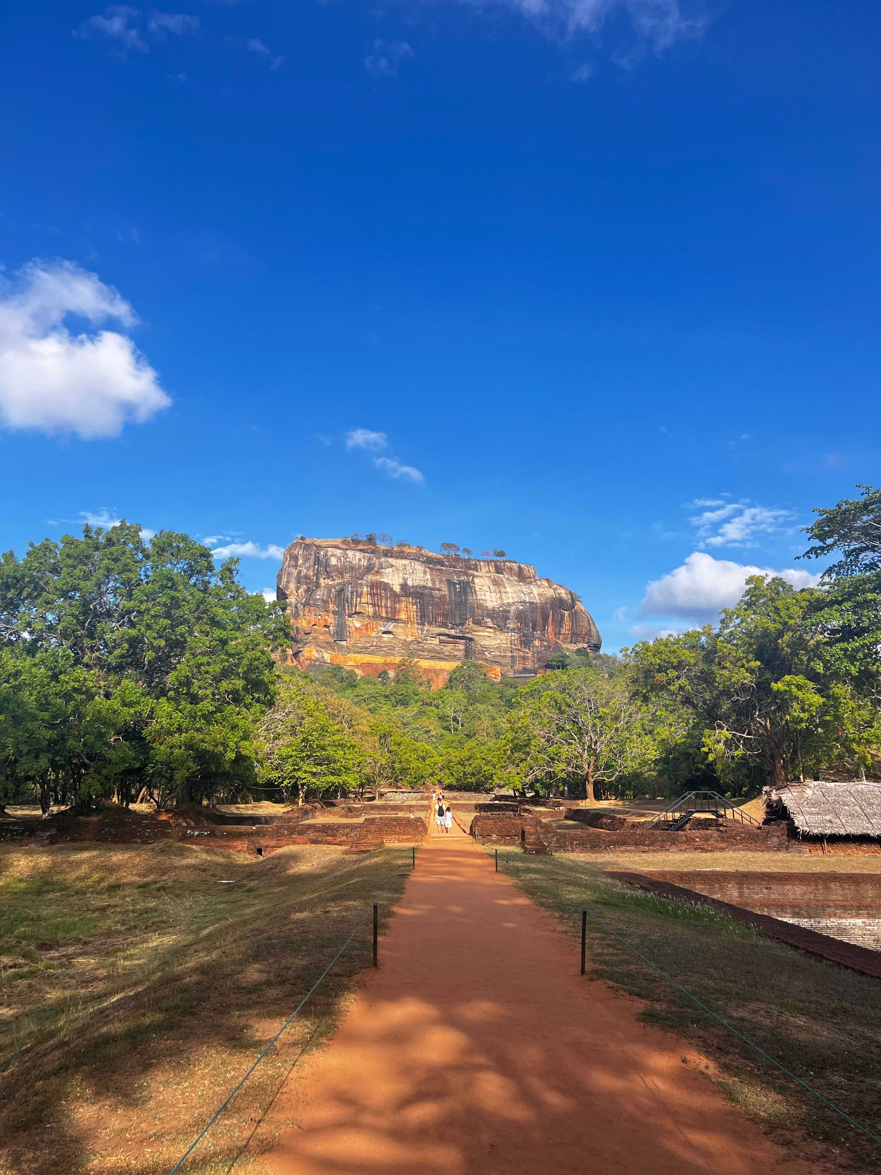 Exploring Sigiriya: A Local Guide to Staying, Dining and Sightseeing
