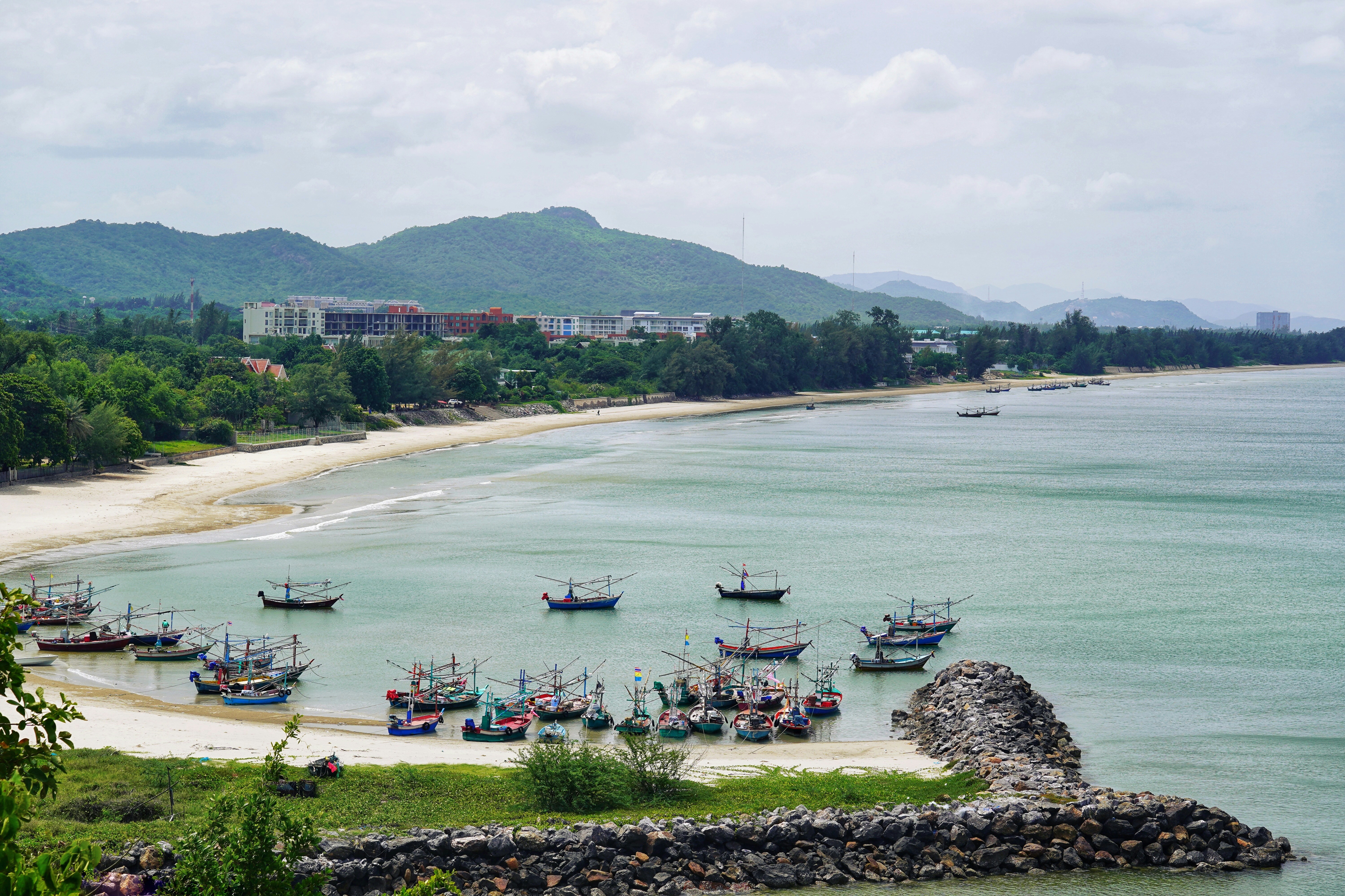 What makes Hua Hin different from other beach towns in Thailand?