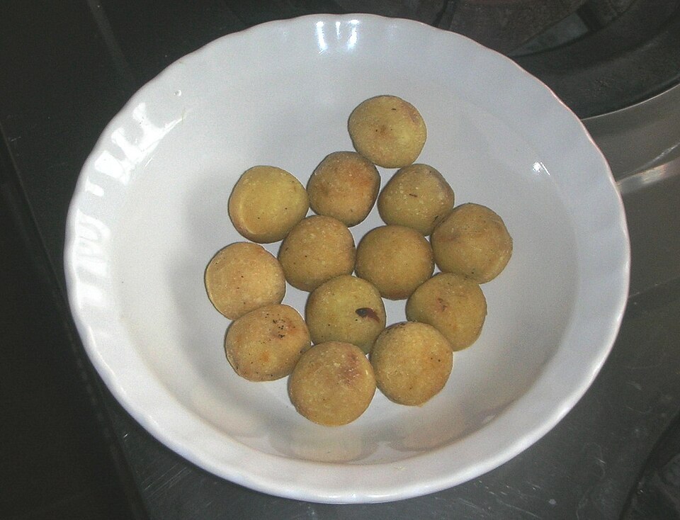 A Cultural Guide to Maldivian Food From Garudhiya to Hedhikaa